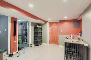 5830 W Rice St, Chicago, IL 60651 - Photo 15