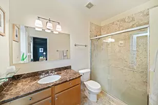 6701 N Bosworth Ave, Chicago, IL 60626 - Photo 15