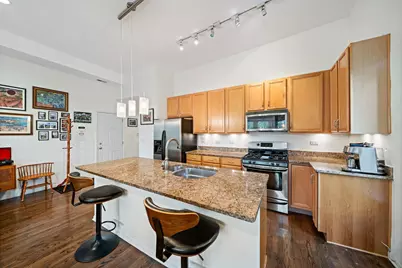 6701 N Bosworth Avenue #3, Chicago, IL 60626 - Photo 9