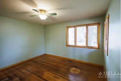1033 W Hawkins Street, Kankakee, IL 60901 - Photo 39