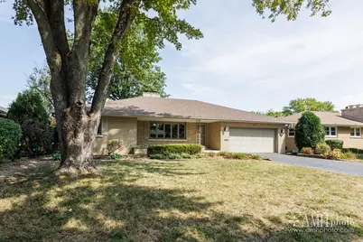 1033 W Hawkins Street, Kankakee, IL 60901 - Photo 3