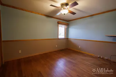 1033 W Hawkins Street, Kankakee, IL 60901 - Photo 29