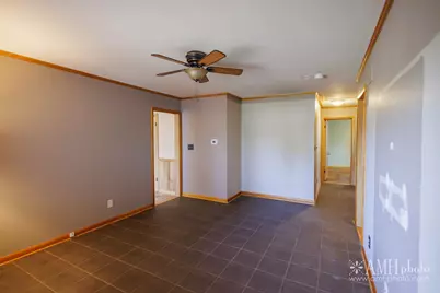 1033 W Hawkins Street, Kankakee, IL 60901 - Photo 23