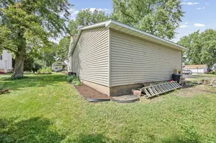 416 N Spencer St, Odell, IL 60460 - Photo 7