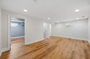 3321 W 83rd Pl, Chicago, IL 60652 - Photo 25