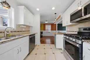 3321 W 83rd Pl, Chicago, IL 60652 - Photo 15