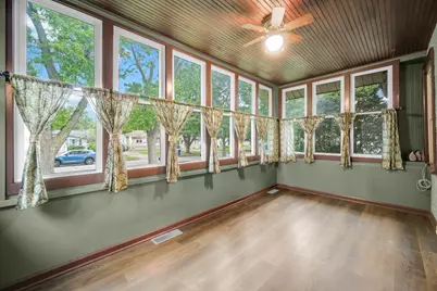 103 N Harvard Avenue, Villa Park, IL 60181 - Photo 5