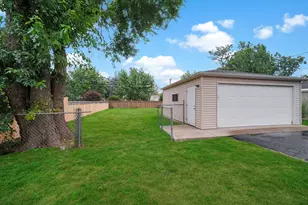 103 N Harvard Ave, Villa Park, IL 60181 - Photo 23