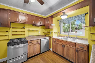 103 N Harvard Avenue, Villa Park, IL 60181 - Photo 11