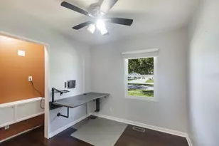 917 Sunnydale Blvd, Streamwood, IL 60107 - Photo 15