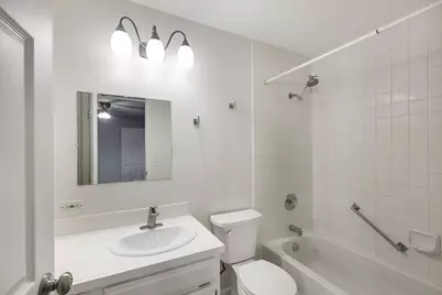 917 Sunnydale Boulevard, Streamwood, IL 60107 - Photo 13