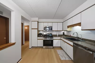 6530 W Irving Park Road #309, Chicago, IL 60634 - Photo 9