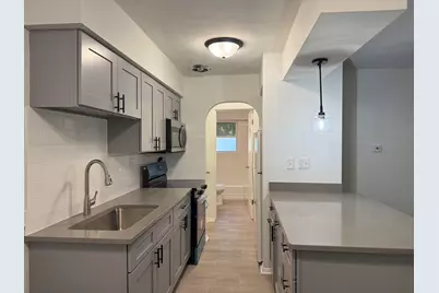 771 Greenview Street #3, Gurnee, IL 60031 - Photo 9