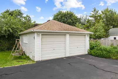 302 N State Street, Marengo, IL 60152 - Photo 21