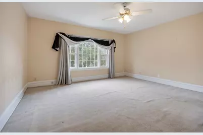 302 N State Street, Marengo, IL 60152 - Photo 15