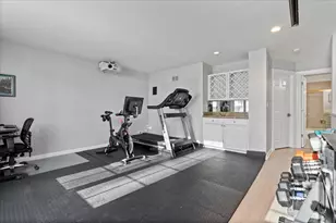 363 W Superior St, Chicago, IL 60654 - Photo 27