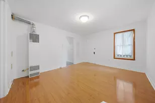 2315 S Hoyne Ave, Chicago, IL 60608 - Photo 17