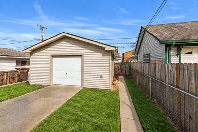 7424 W 57th Place, Summit, IL 60501 - Photo 19