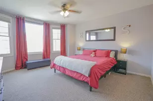 155 Festival Ct, Elgin, IL 60120 - Photo 5