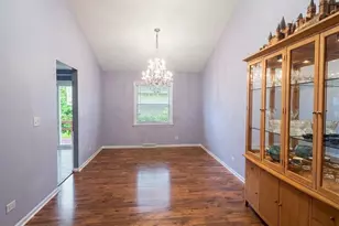 2613 Midland Dr, Naperville, IL 60564 - Photo 7