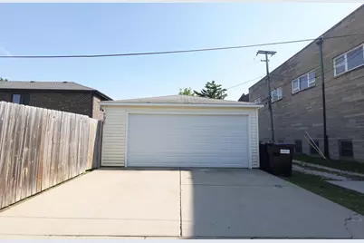 9800 S Artesian Avenue, Evergreen Park, IL 60805 - Photo 7