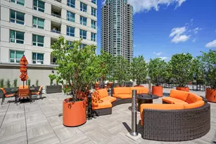 345 N La Salle Dr, Chicago, IL 60654 - Photo 31