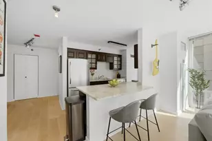 345 N La Salle Dr, Chicago, IL 60654 - Photo 13