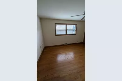 9731 S Michigan Avenue, Chicago, IL 60628 - Photo 7