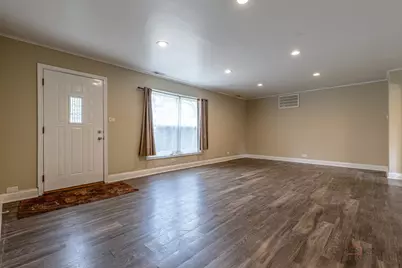 2821 Dempster Street, Park Ridge, IL 60068 - Photo 5