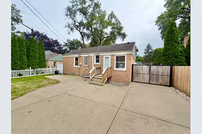 5816 W Greenleaf Avenue, Chicago, IL 60646 - Photo 19