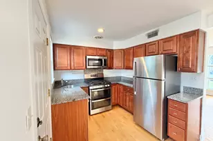 5816 W Greenleaf Ave, Chicago, IL 60646 - Photo 7