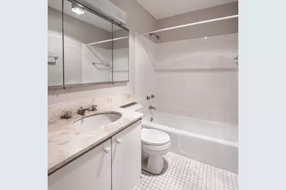 5415 N Sheridan Road #2914, Chicago, IL 60640 - Photo 11