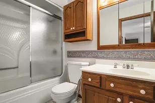 4015 Pleasant Valley Blvd, Rockford, IL 61114 - Photo 17