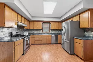 2937 200th St, Lynwood, IL 60411 - Photo 5