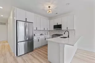 4447 S Calumet Ave, Chicago, IL 60653 - Photo 23