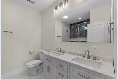 4447 S Calumet Avenue, Chicago, IL 60653 - Photo 17