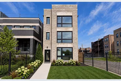 4447 S Calumet Avenue, Chicago, IL 60653 - Photo 1