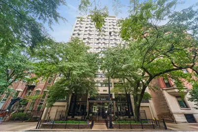 30 E Division Street #15C, Chicago, IL 60610 - Photo 1