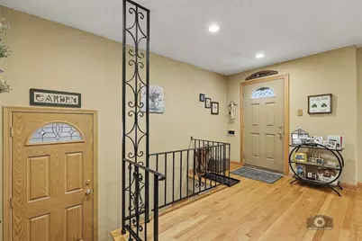 3843 W 107th Place, Chicago, IL 60655 - Photo 3