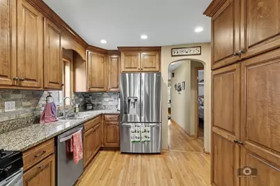3843 W 107th Place, Chicago, IL 60655 - Photo 7