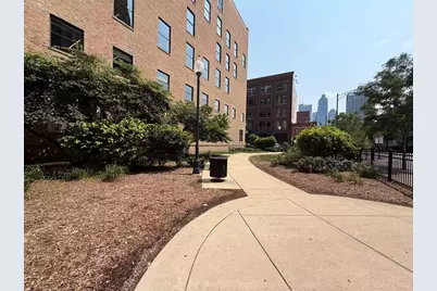 757 N Orleans Street #1912, Chicago, IL 60654 - Photo 25