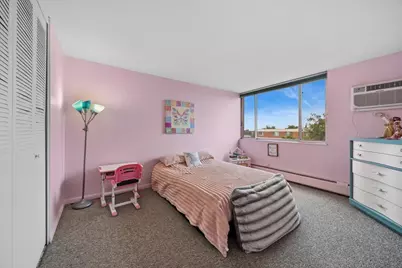 2211 S Stewart Avenue S #6D, Lombard, IL 60148 - Photo 13