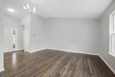 610 Lyon Court, Buffalo Grove, IL 60089 - Photo 7