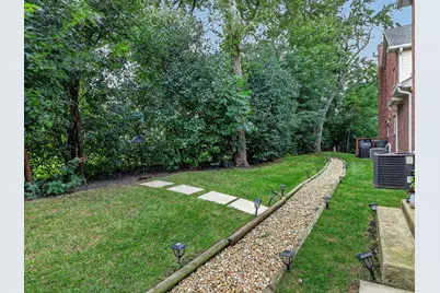 1205 Charleston Court, Westmont, IL 60559 - Photo 23