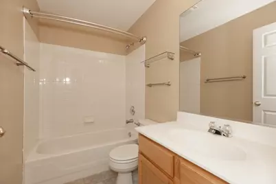 1006 Parkhill Circle #1006, Aurora, IL 60502 - Photo 13