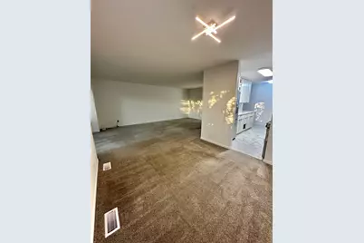 6818 Roberts Drive #6, Woodridge, IL 60517 - Photo 5