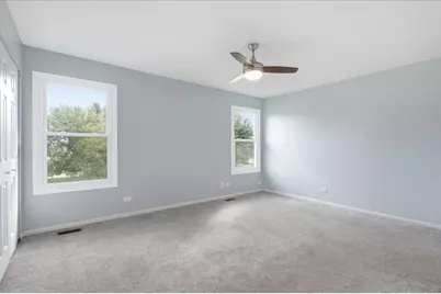 369 Trailside Court, Carol Stream, IL 60188 - Photo 13