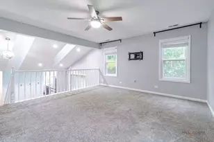 223 Delia Dr, Wauconda, IL 60084 - Photo 7