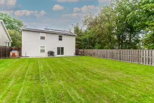 223 Delia Dr, Wauconda, IL 60084 - Photo 25