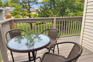 80 Commonwealth Ct, Vernon Hills, IL 60061 - Photo 13